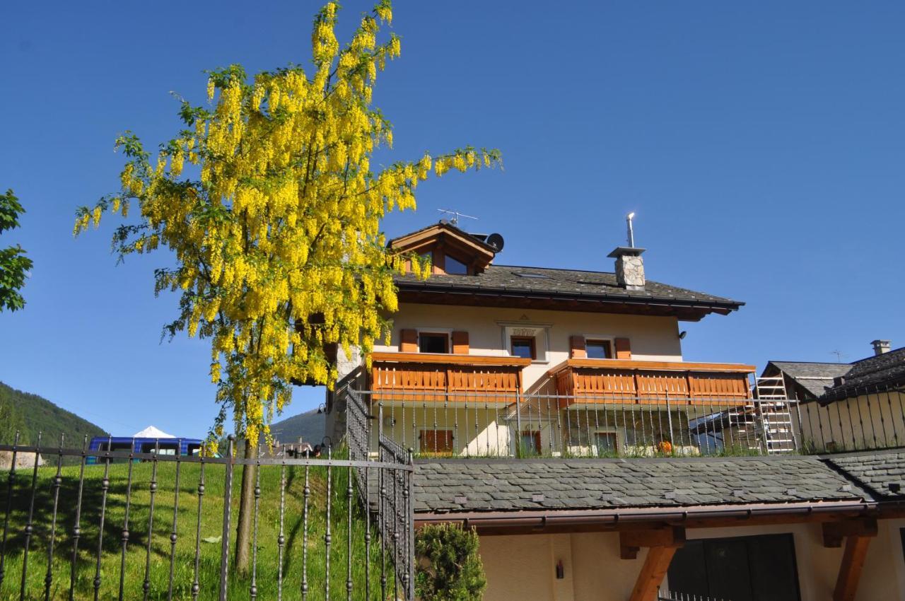 ヴァルディデントロ Chalet Bormio Stelvioヴィラ エクステリア 写真