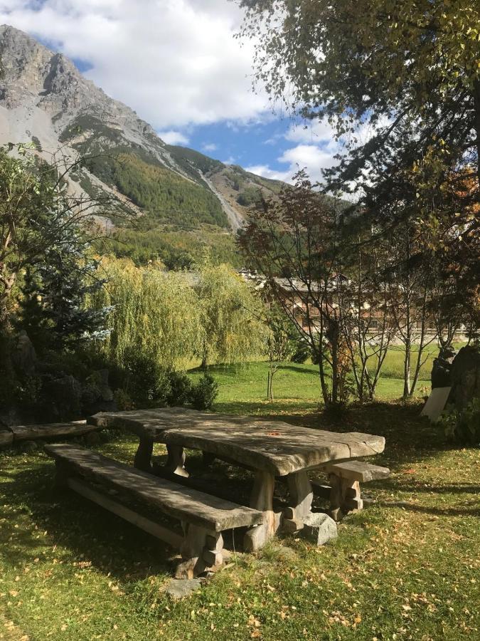 ヴァルディデントロ Chalet Bormio Stelvioヴィラ エクステリア 写真