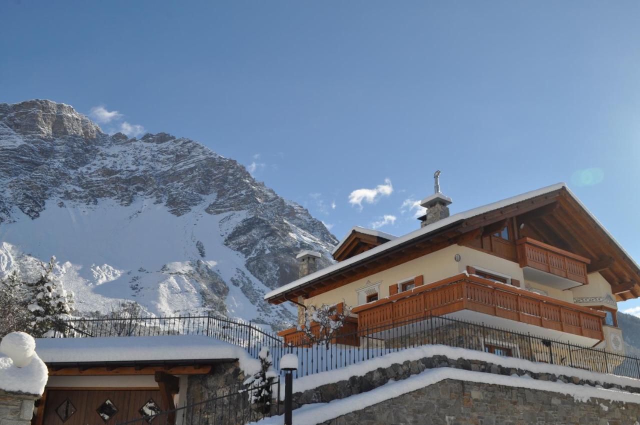 ヴァルディデントロ Chalet Bormio Stelvioヴィラ エクステリア 写真