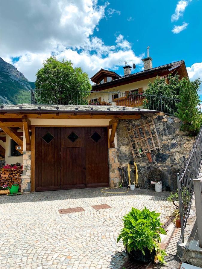 ヴァルディデントロ Chalet Bormio Stelvioヴィラ エクステリア 写真